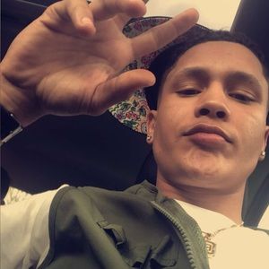 Meet your Posher, Anthony